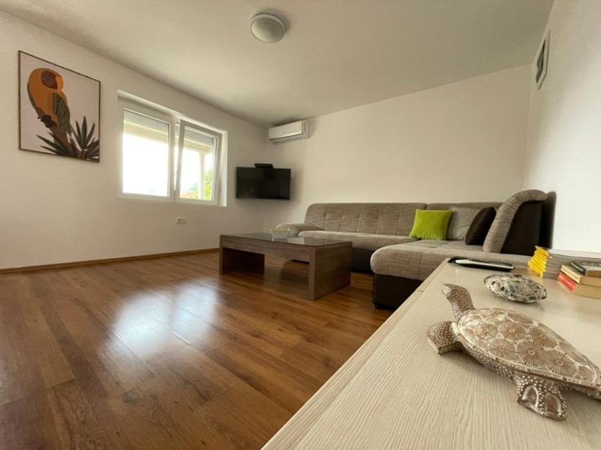 Nature Bay Apartment Kotor Buitenkant foto